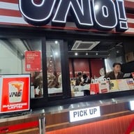 Uno Coffee Maneeya center