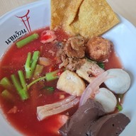 ก๋วยเตี๋ยวนายอ้วนเย็นตาโฟบะเต็งเสาชิงช้า บางจาก กาญจนาภิเษก บางบอน