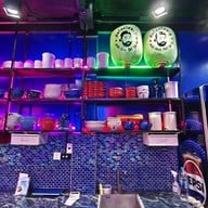 ผัดไทยไฟทะลุ ถนนดินสอ