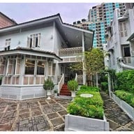 PRYM Brunch & Bar PRYM Brunch & Bar