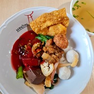 ก๋วยเตี๋ยวนายอ้วนเย็นตาโฟบะเต็งเสาชิงช้า บางจาก กาญจนาภิเษก บางบอน