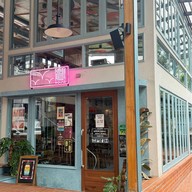 Birdhouse Cafe & Bar RQ49