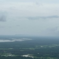 ผาใจขาด