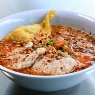 เตี๋ยวหมูแม่แจ๊ว