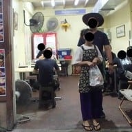 บรรยากาศ ผัดไท นรกแตก กรุงธนบุรี