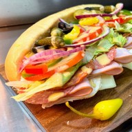เมนูของร้าน The Sandwich Shop