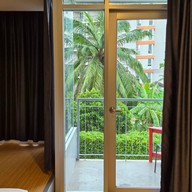 Sunset Serenity Jomtian Resort