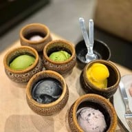 Mo-Mo-Paradise เซ็นทรัลลาดพร้าว