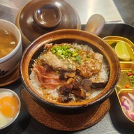 เมนูของร้าน อบเล็ก ข้าวอบหม้อดิน -