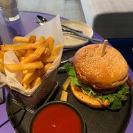 w xyz bar โรงแรม อลอฟท์