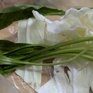 ส้มตำปูหมูยอป้าแขก