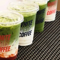 WHITE VIBES COFFE @SKY WALK .