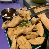 w xyz bar โรงแรม อลอฟท์