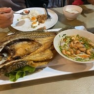 อิ่มเพลิน สวนผึ้ง