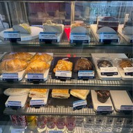 PACAMARA Tops Food Hall Sukhumvit 39