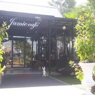 หน้าร้าน Jamie café