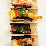 COMBU SUKI BUFFET คอมบุ สุกี้ บุฟเฟ่ต์