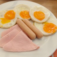 The Quarter Hualampong By Uhg