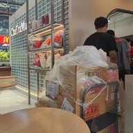 บรรยากาศ ชาตรามือ วันโอวัน เดอะเทิร์ดเพลส