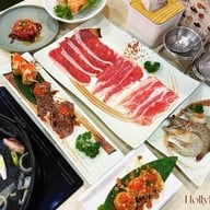 COMBU SUKI BUFFET คอมบุ สุกี้ บุฟเฟ่ต์