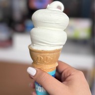 เมนูของร้าน Dairy Queen ® บิ๊กซี สุขาภิบาล 5