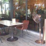 บรรยากาศ Jamie café