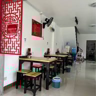 สามตุ๋น ข้าว-บะหมี่หยก หมูตุ๋น/เนื้อตุ๋นฉ่ำๆ สามชั้นตุ๋นเกี๊ยมฉ่าย