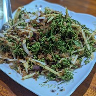 เมนูของร้าน อาหารป่า ป้าแม๋ว ปลาไหลไร้ก้าง