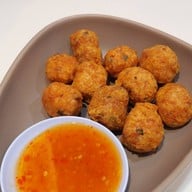 ก๋วยเตี๋ยวนายอ้วนเย็นตาโฟบะเต็งเสาชิงช้า เสาชิงช้า