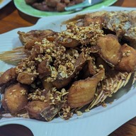 เมนูของร้าน อาหารป่า ป้าแม๋ว ปลาไหลไร้ก้าง