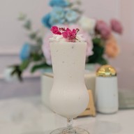 Ve Der Va Cafe & Bakery