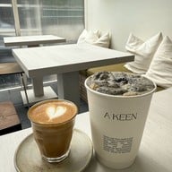 A KEEN HOUSE Sukhumvit