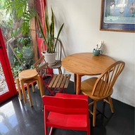 Uglydough sukumvit 11 สุขุมวิท11