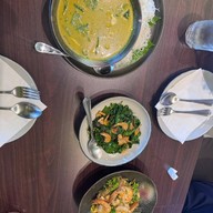 คั่วกลิ้ง+ผักสด สุรวงศ์