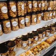 นนท์เบเกอรี่