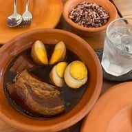 พริกหยวก Prik-Yuak Thai Cuisine พญาไท