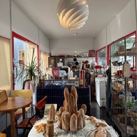 Uglydough sukumvit 11 สุขุมวิท11