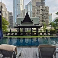 The Athenee Hotel a Luxury Collection Hotel