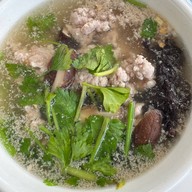 โกจู คาเฟ่ แพไม้ 1