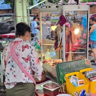 ร้านลาบแม่อุทัย