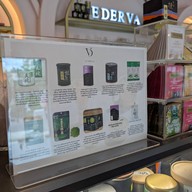 Ve Der Va Cafe & Bakery