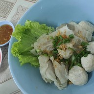 เกี๊ยวปลาเสวย กังทงเฮง