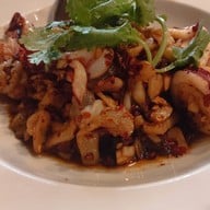 Falls in Love Coffee-Bar & Restaurant (ฟอลส์ อิน เลิฟ) @ เกษตร-นวมินทร์ (ตอม่อ 245) เกษตร-นวมินทร์