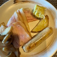 Renaissance Pattaya Resort & Spa