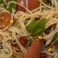 หมูทอดกระเทียมพริกสด & ส้มตำนัว วว 🧄🌶️🥦