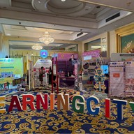 โรงแรมมณเฑียรริเวอร์ไซด์