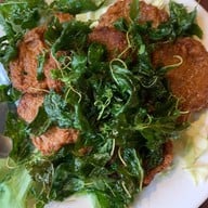 ระเบียงริมน้ำ เพชรบุรี