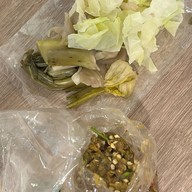 ข้าวนึ่ง-ไก่ทอดเที่ยงคืน กำแพงดิน