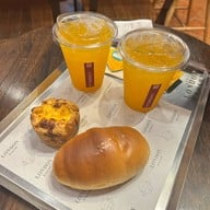 เมนูของร้าน London.cnx