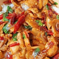 กะเพรา"ห่อหมกทะเลย่างเตาถ่านเจ้เล็ก"